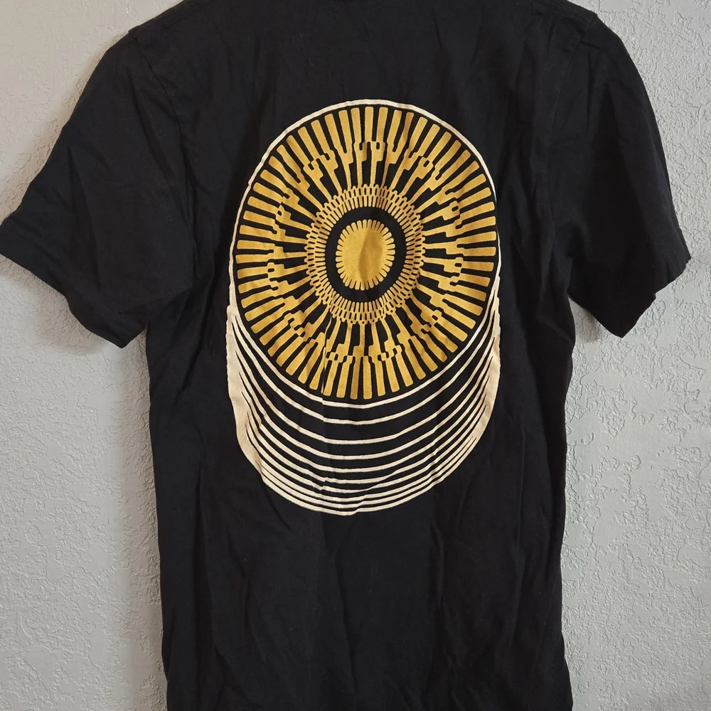 Tame Impala Black T-Shirt - Picture 3 of 4